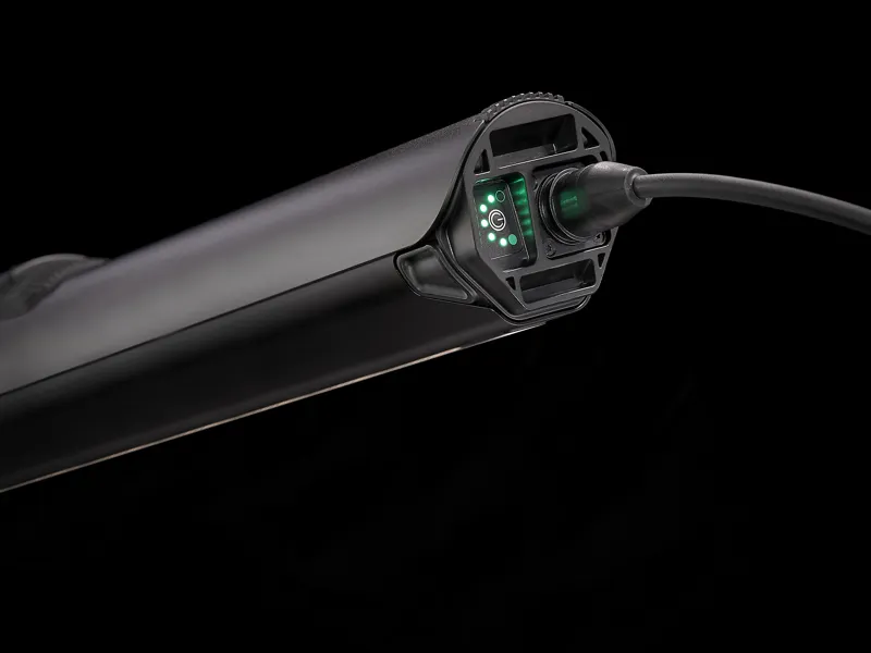 Trek Domane + ALR 2022 Electric Road Bike Voodoo Trek Black -5