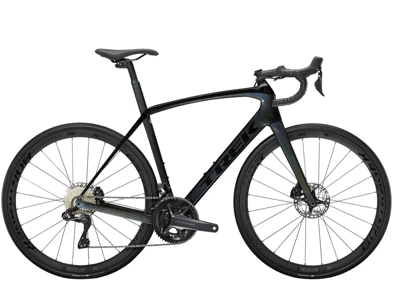 Trek domane shop carbon road bike