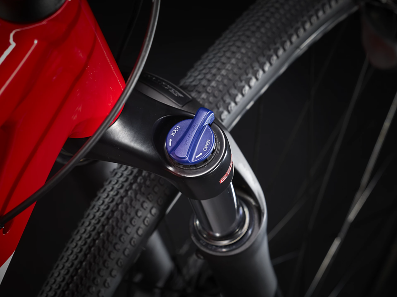 Trek Dual Sport 2 2022 Hybrid Bike Viper Red-3