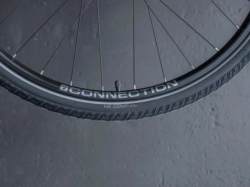 Trek Dual Sport 2 Equipped Stagger 2022 Hybrid Bike Mulsanne Blue-6