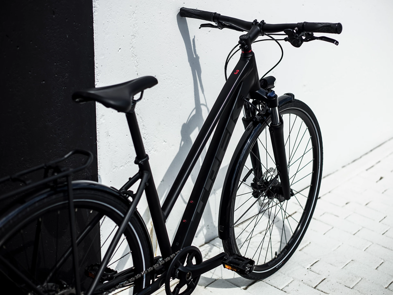 Trek Dual Sport 3 Equipped Stagger 2022 Hybrid Bike Matte Trek Black-11