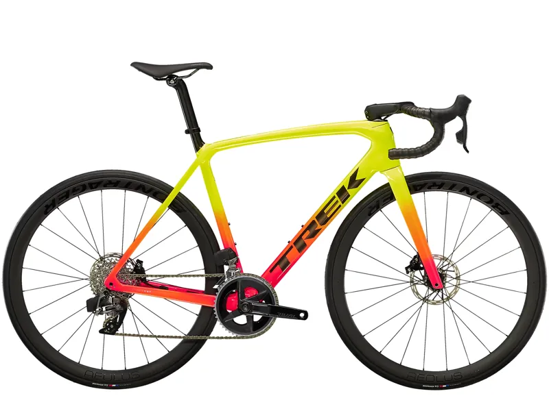 Trek climbing bike top