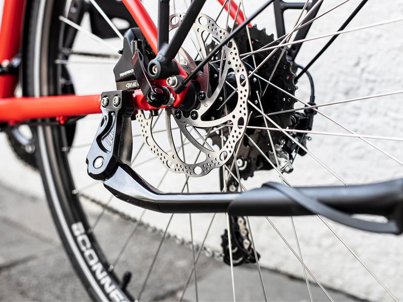 Trek FX 2 Disc Equipped Stagger 2022 Hybrid Bike Satin Viper Red-2