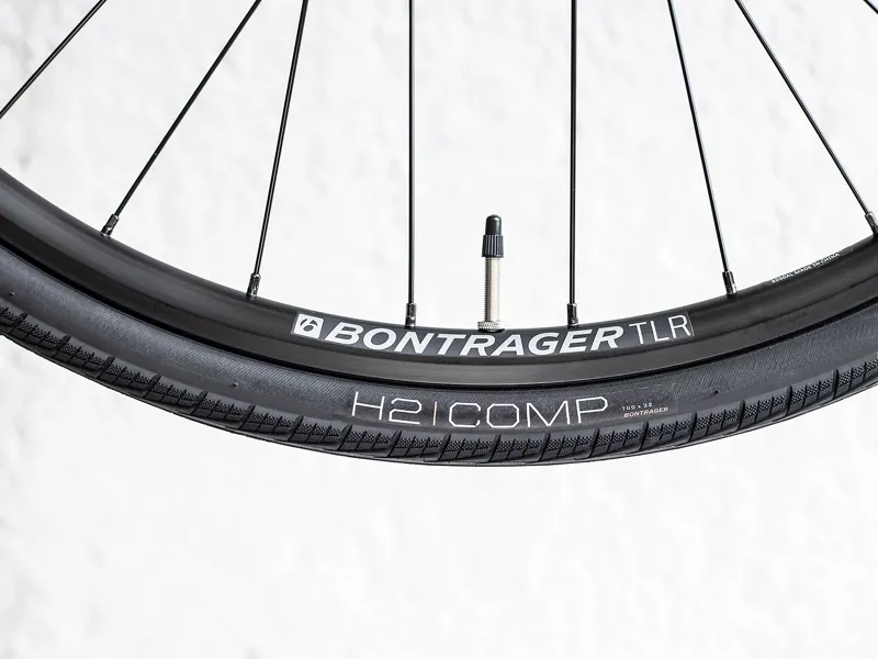 Trek FX 3 Disc Gen 3 Equipped Matte Dnister Black-4