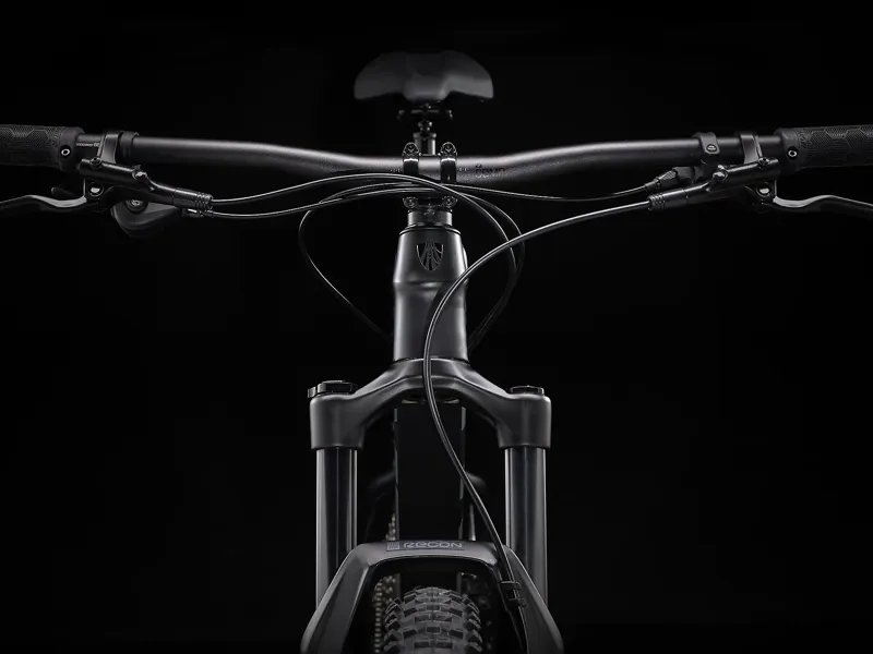 Trek Roscoe 7 2022 Mountain Bike Matte Trek Black-3