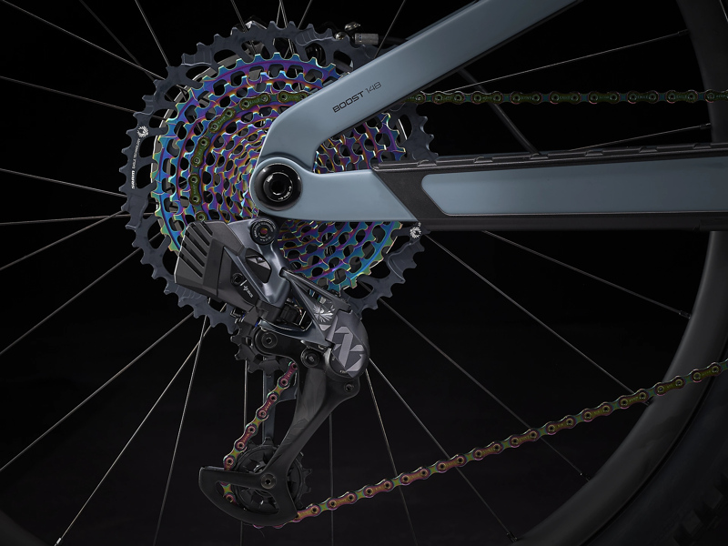 Trek Slash 9.9 XX1 AXS 2022 Carbon Enduro Mountain Bike Matte Battleship Blue-10