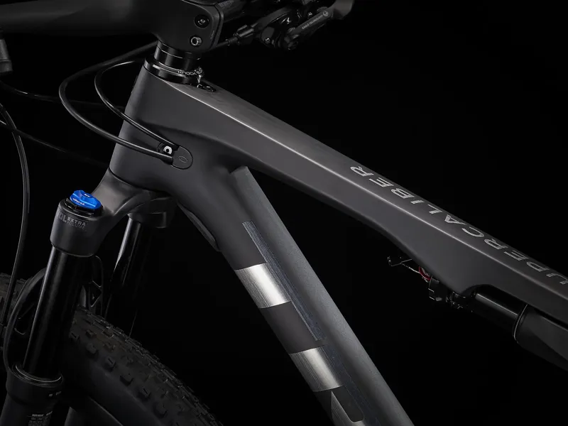 Trek Supercaliber 9.8 GX 2022 Mountain Bikes Matte Raw Carbon/Gloss Trek Black-9