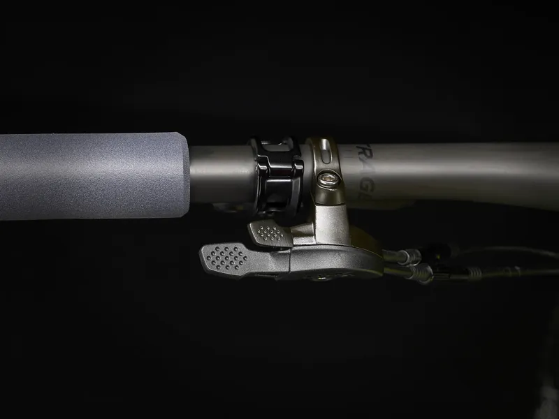 Trek Supercaliber 9.8 GX 2022 Mountain Bikes Navy Smoke to Alpine Blue Fade-5