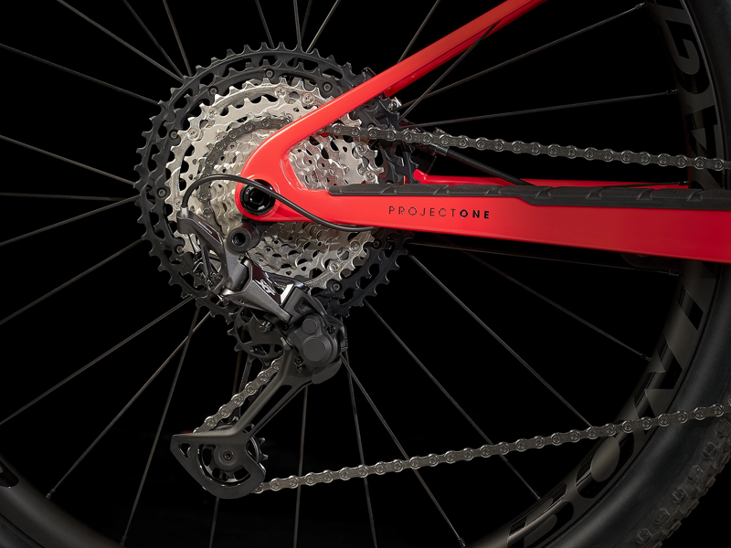 Trek Supercaliber 9.8 XT 2022 Carbon Mountain Bike Radioactive Yellow to Coral Fade-9