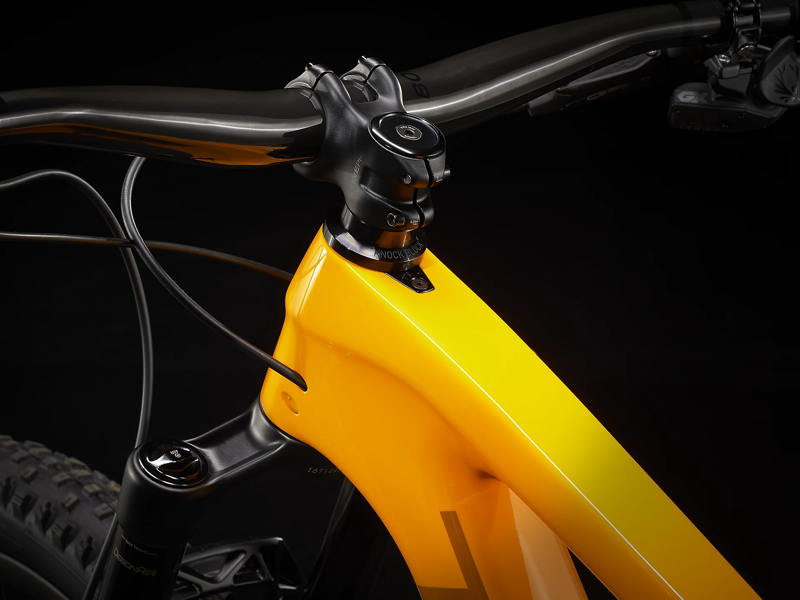 Trek Top Fuel 9.8 GX AXS 2022 Carbon Mountain Bike Marigold to Red to Purple Abyss Fade-9