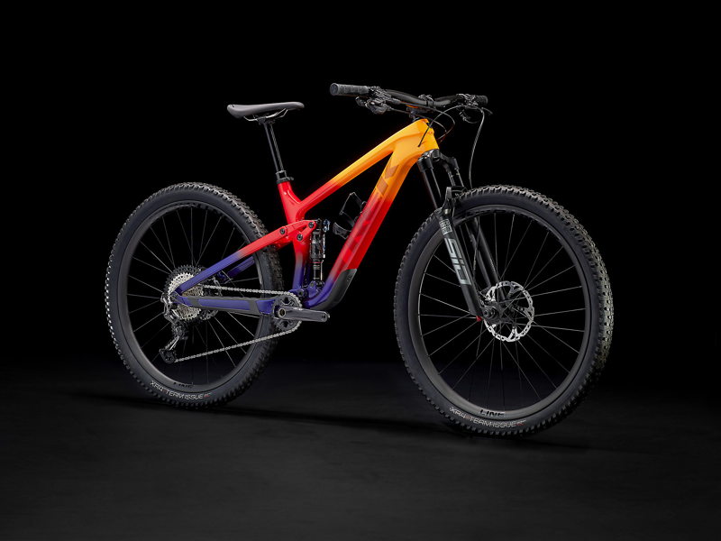 Trek Top Fuel 9.8 XT 2022 XC Carbon Mountain Bike Marigold to Red to Purple Abyss Fade-1