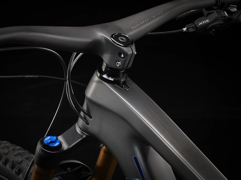 Trek Top Fuel 9.9 XTR 2022 Carbon Full Suspension Mountain Bike Matte Raw Carbon-9