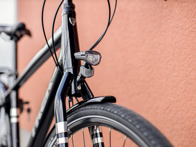 Trek Verve 1 Equipped 2022 Hybrid Bike Trek Black-1