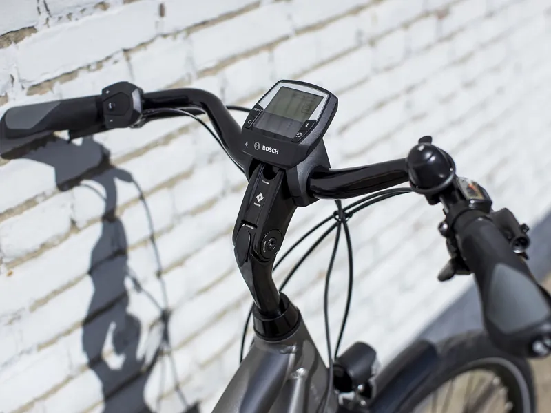 Trek Verve+ 2 Stagger 2022 300WH Electric Hybrid Bike Matte Gunmetal-4