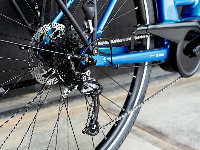 Trek Verve+ 3 Lowstep 2022 Electric Bike Alpine Blue-3