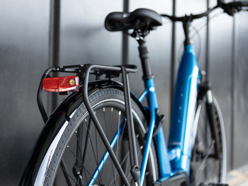 Trek Verve+ 3 Lowstep 2022 Electric Bike Alpine Blue-5