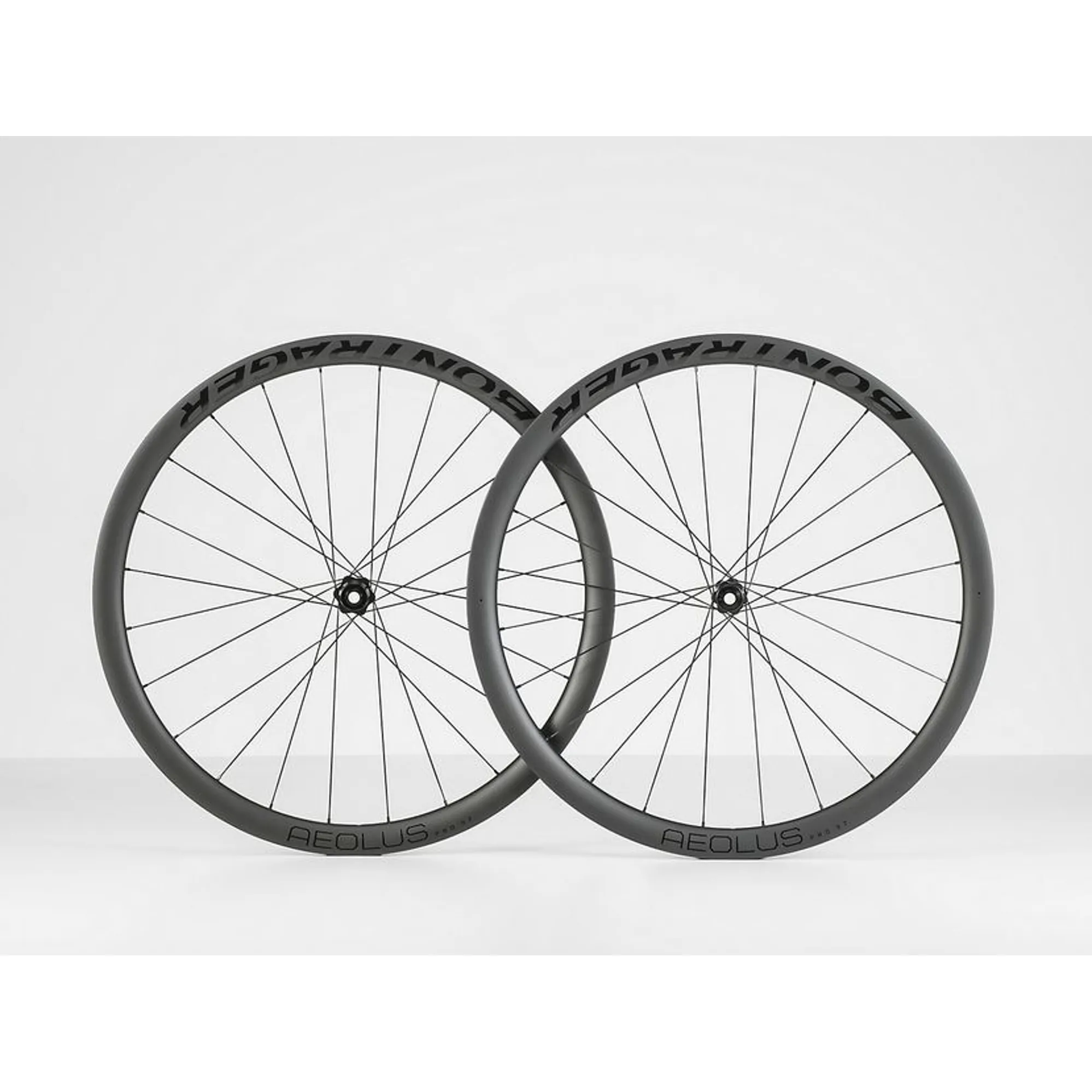 Bontrager Aeolus Pro 37 TLR Disc Road Wheel