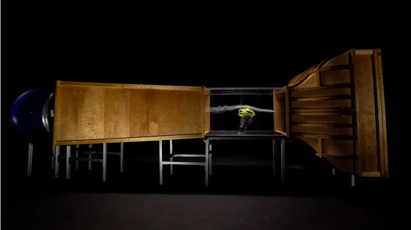 Bontrager Specter WaveCel Road Bike Helmet Black-8