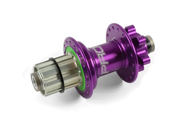 Hope PRO 4 Rear Hub 32H Purple 135mm - 10mm bolt-in