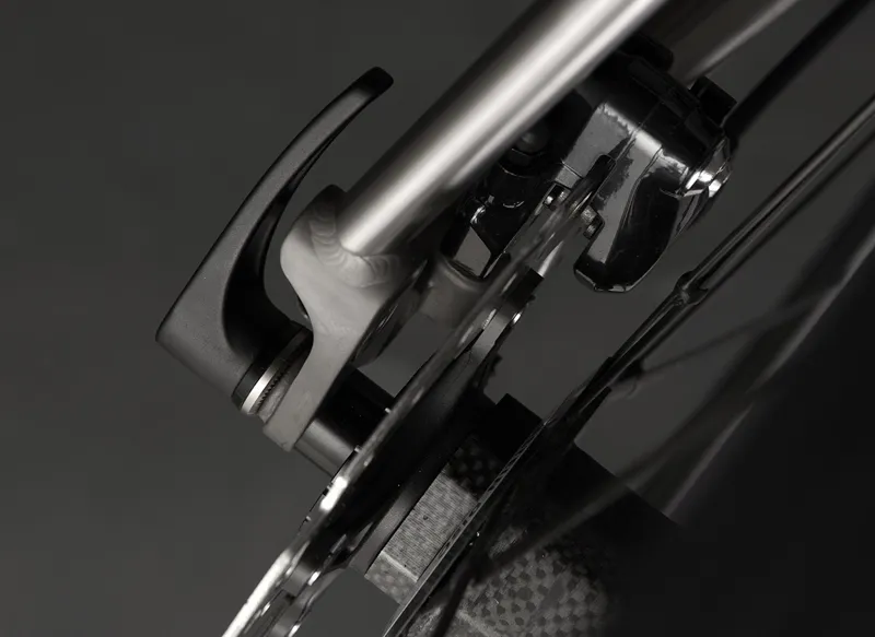 J. Guillem Formentor Disc Titanium Road Frame Fork Headset Collar-3