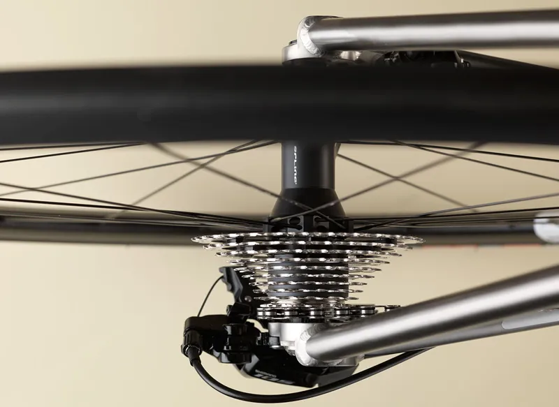 J.Guillem Major Disc 105 Titanium Road Bike-5