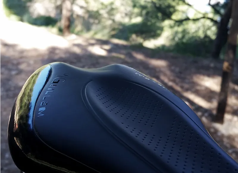 J. Guillem Race Saddle Titanium Rails-1