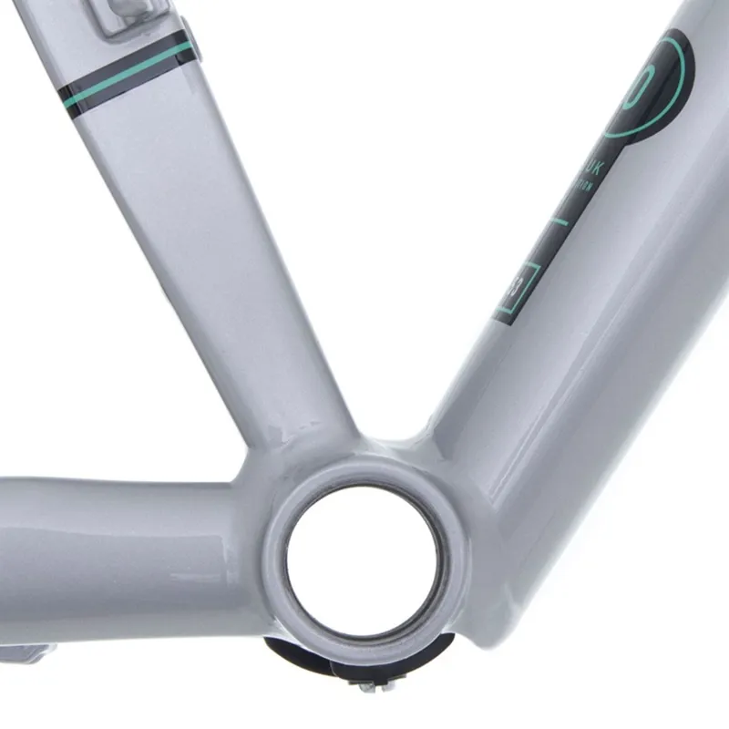 Kinesis Aithein Disc Road Frame Dazzling Silver-4