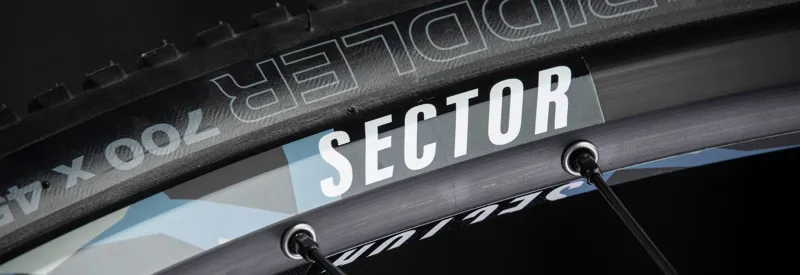 Kinesis Range Gravel eBike - Drop Bar-7