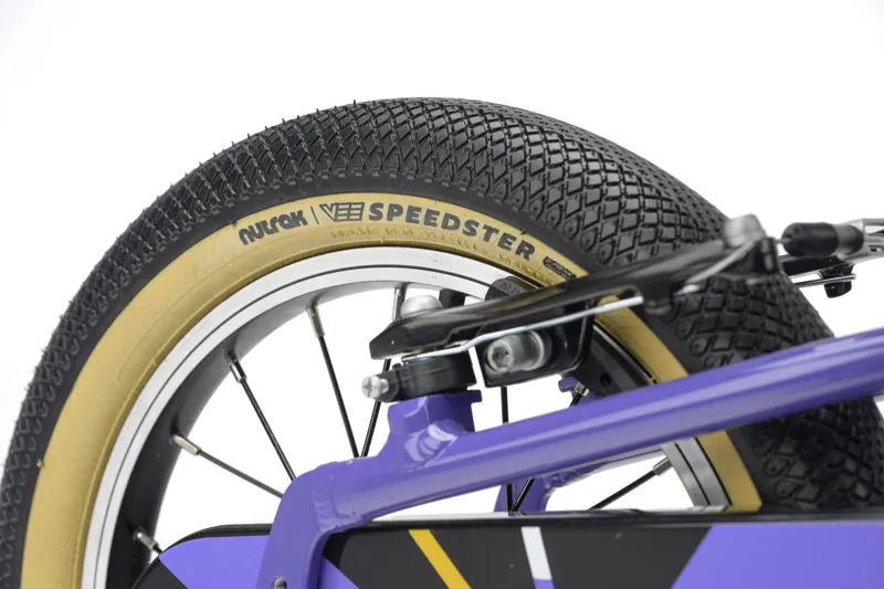 Ridgeback Dimension 14 Lightning Lilac one size-8