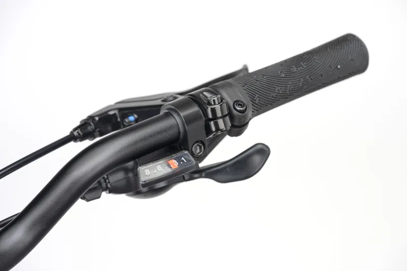 Ridgeback Dimension 24 Racer Red one size-12