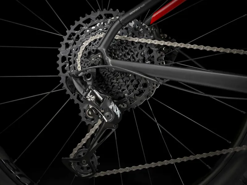 Trek Roscoe 8 2021 Hardtail Mountain Bike Black-2