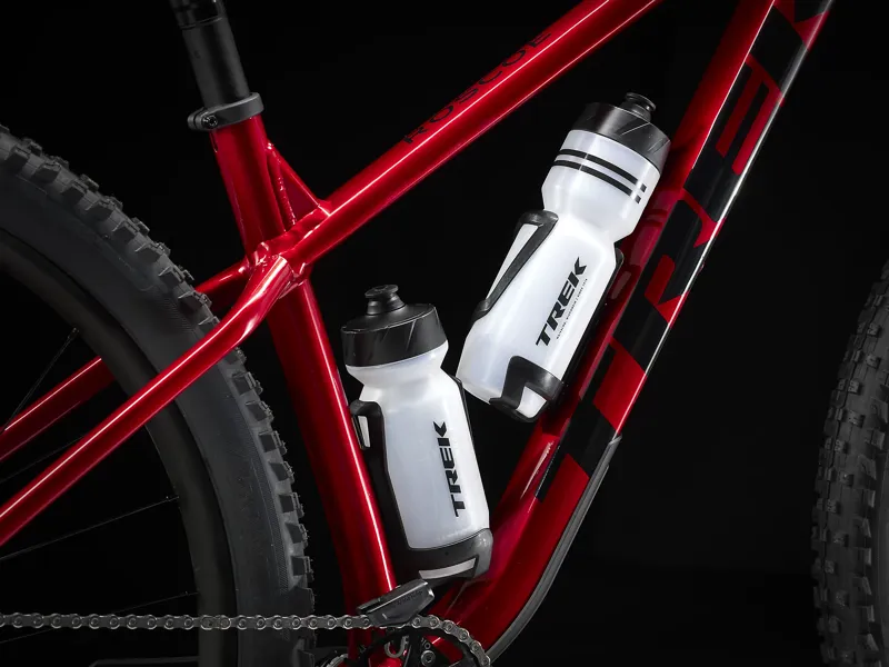 Trek Roscoe 9 Mountain Bike in Crimson-2