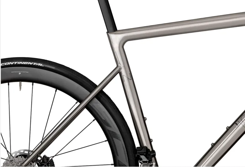 J.Guillem Formentor Ti Frameset 2024-2