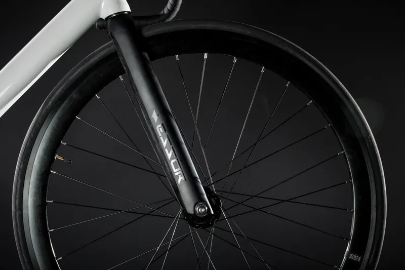 State Bicycles Black Label 6061 Pearl White Fixed/ Singlespeed Bike-7