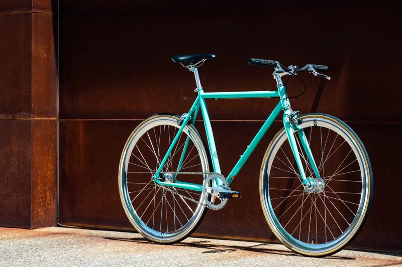 State Bicycles Delfin Core-Line Singlespeed/ Fixed Gear Bike-10