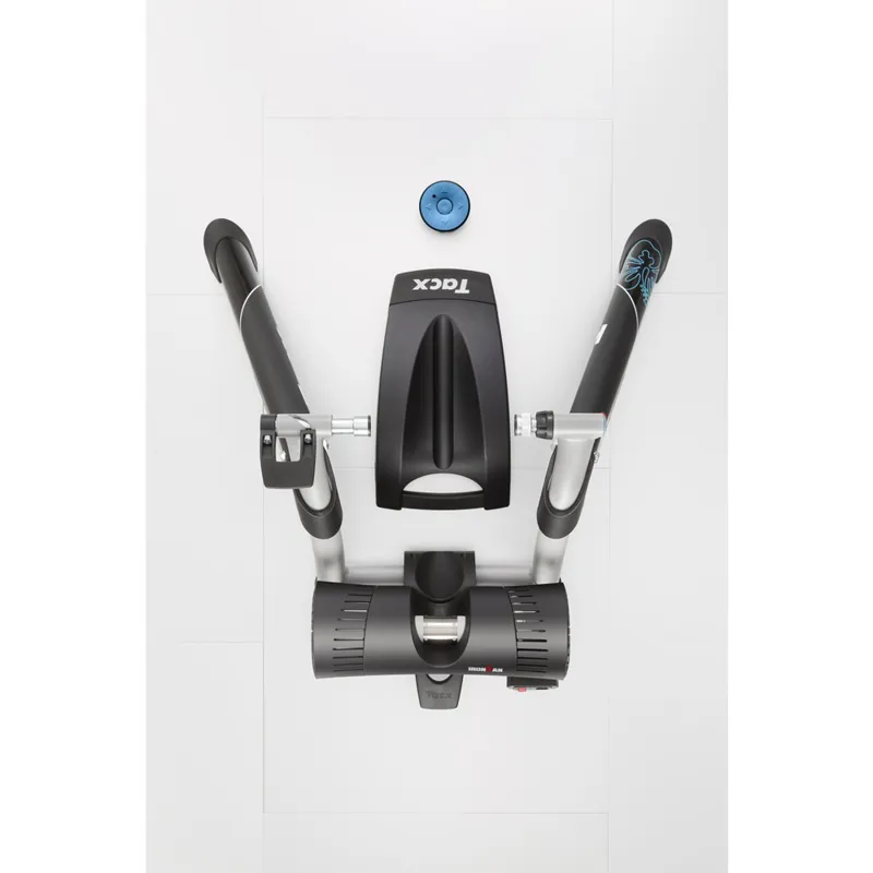 Tacx IRONMAN VR Trainer with TTS 4, IRONMAN FILM and BOTTLE-1