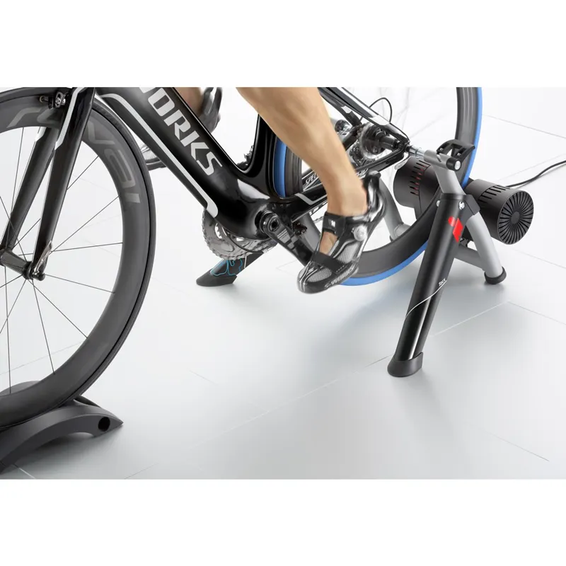 Tacx IRONMAN VR Trainer with TTS 4, IRONMAN FILM and BOTTLE-3