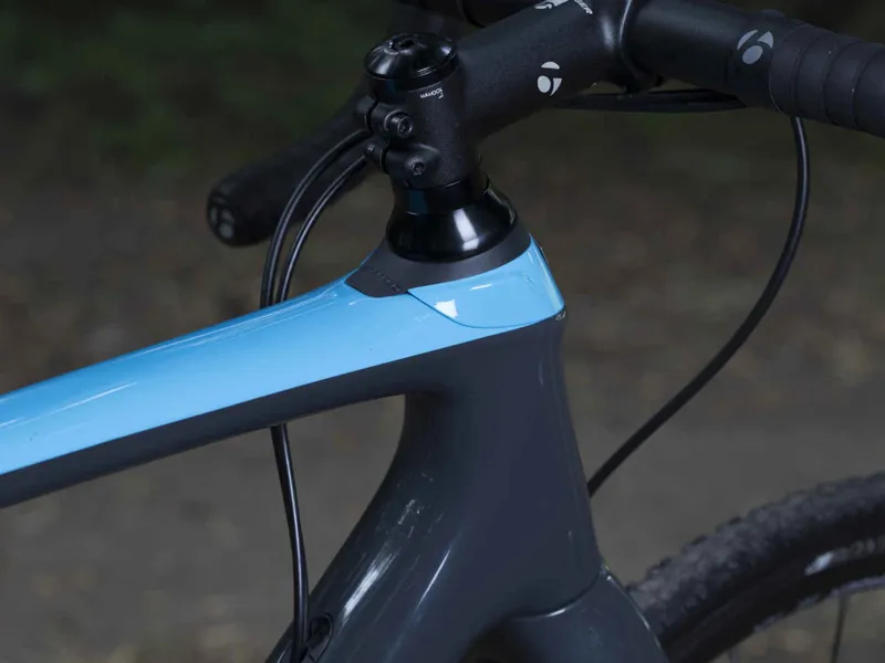 Trek Boone 5 Disc 2018 Solid Charcoal/Sky Blue Cyclocross Bike-9