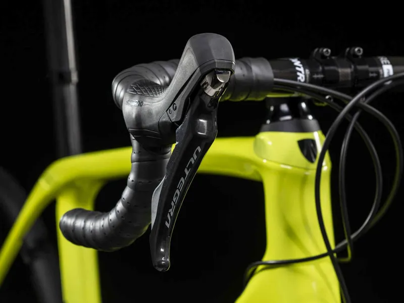 Trek Domane SLR 6 Disc 2019 Mens Carbon Road Bike Yellow-2