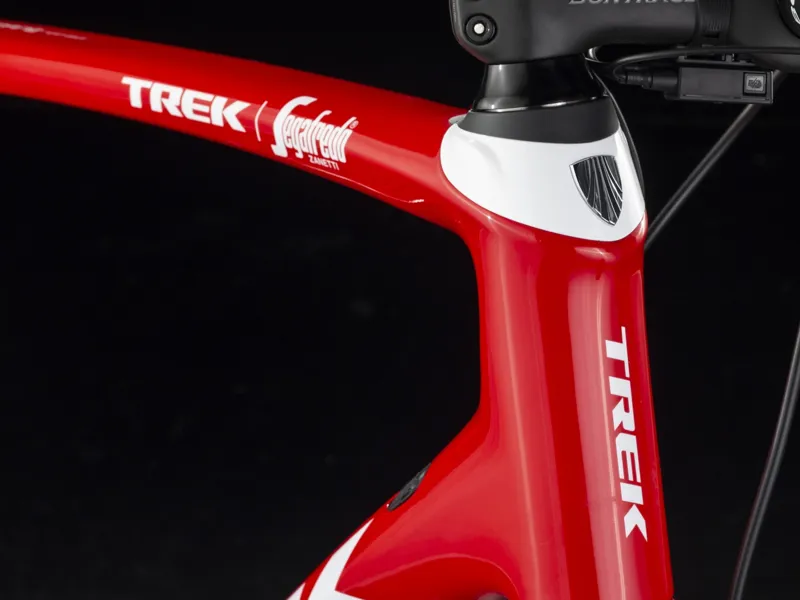 Trek Domane SLR 9 Disc 2019 Mens Carbon Road Bike Red-6