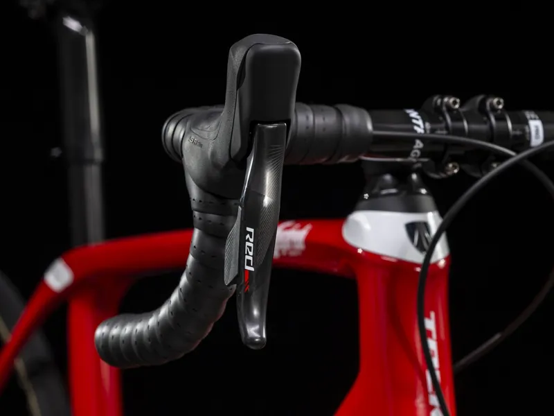 Trek Domane SLR 9 eTap Disc 2019 Mens Carbon Road Bike Red-2