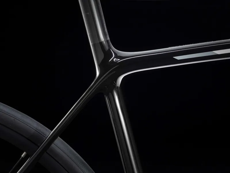 Trek Emonda SL 6 Disc 2020 Carbon Road Bike Black/ White-4