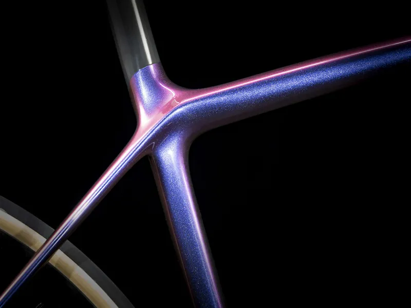 Trek Emonda SLR 9 Disc 2020 Road Bike Purple Phaze/ Anthracite-4