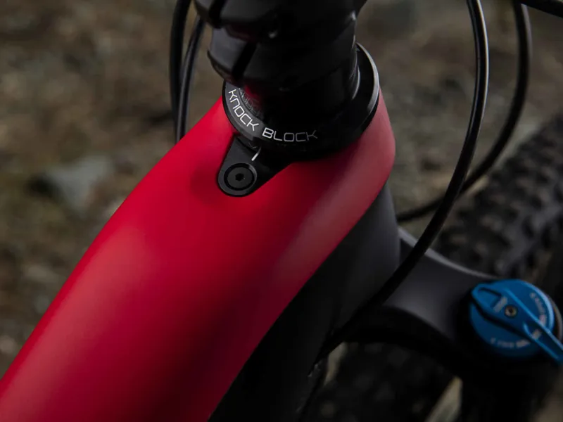 Trek Fuel Ex 9.7 29 2018 Matte Trek Black/Viper Red Mountain Bike-6