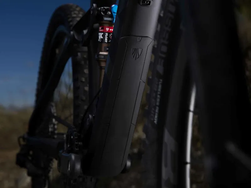 Trek Fuel Ex 9.9 2018 Matte Trek Black/Gloss Solid Charcoal 29er MTB-7