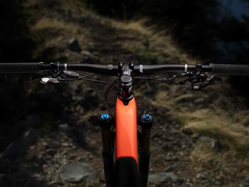 Trek Fuel Ex 9.9 2018 Radioactive Orange/Trek Black 29er Mountain Bike-9