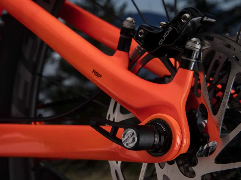 Trek Fuel Ex 9.9 2018 Radioactive Orange/Trek Black 29er Mountain Bike-2