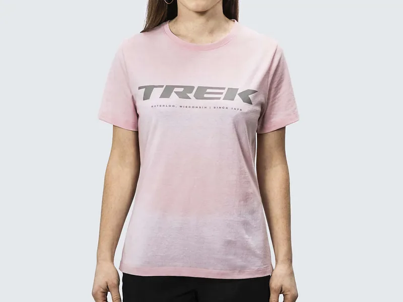 Trek Logo Womens T-Shirt Pink