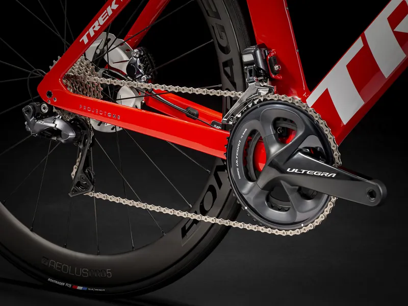 Trek Madone SLR 7 Disc 2020 Road Bike Viper Red/Trek White-9