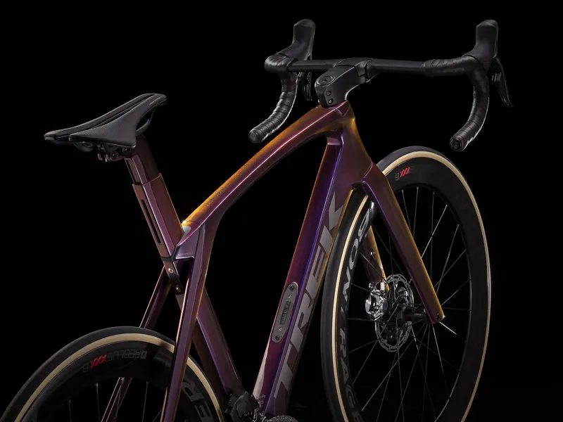 Trek Madone Slr 9 Disc Etap 2020 Road Bike Purple Phaze Anthraci
